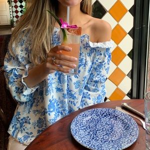 Tuckernuck S Off-Shoulder Marguerite Top Blue and White Toile